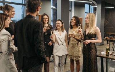 Hoe een bedrijfsfeest bijdraagt aan de binding met je personeel 